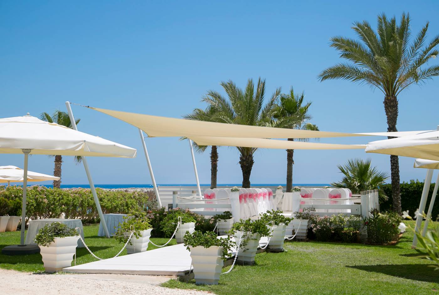 Asterias-Beach-Terrace-9