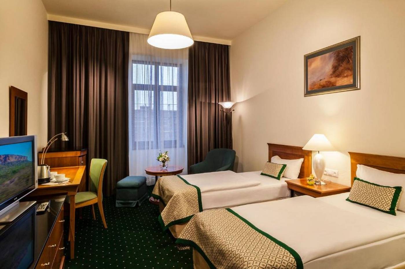 Danubius-Hotel-Hungaria-City-Center-Room-11
