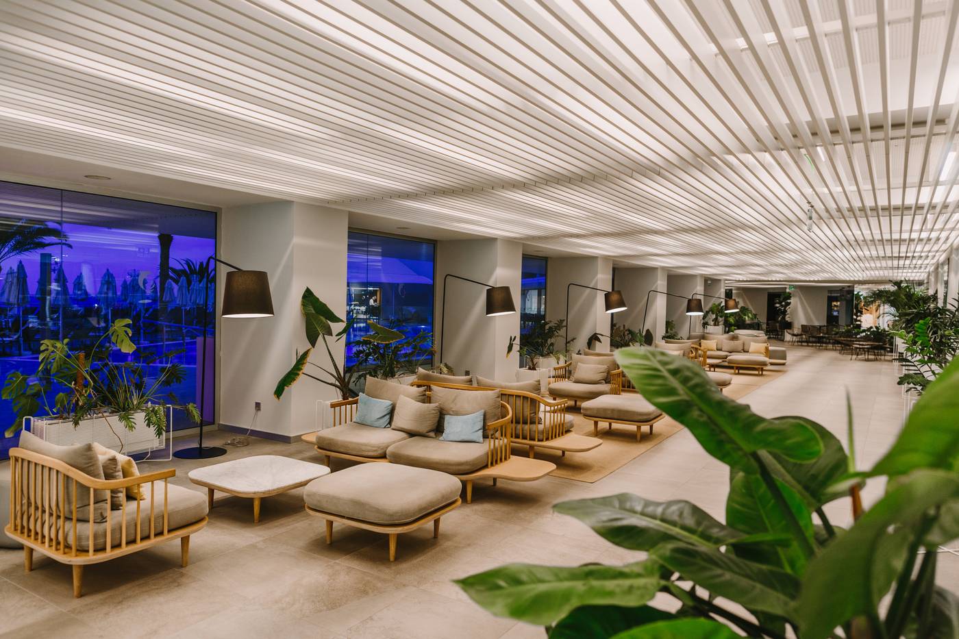 Dunas-Don-Gregory-Lobby-34