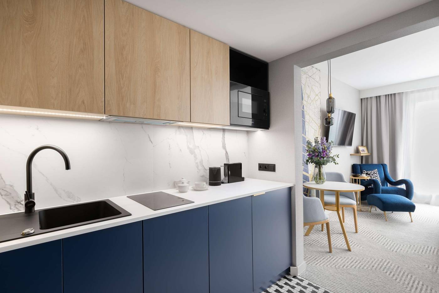 Royal-Tulip-Warsaw-Apartments-Room-1