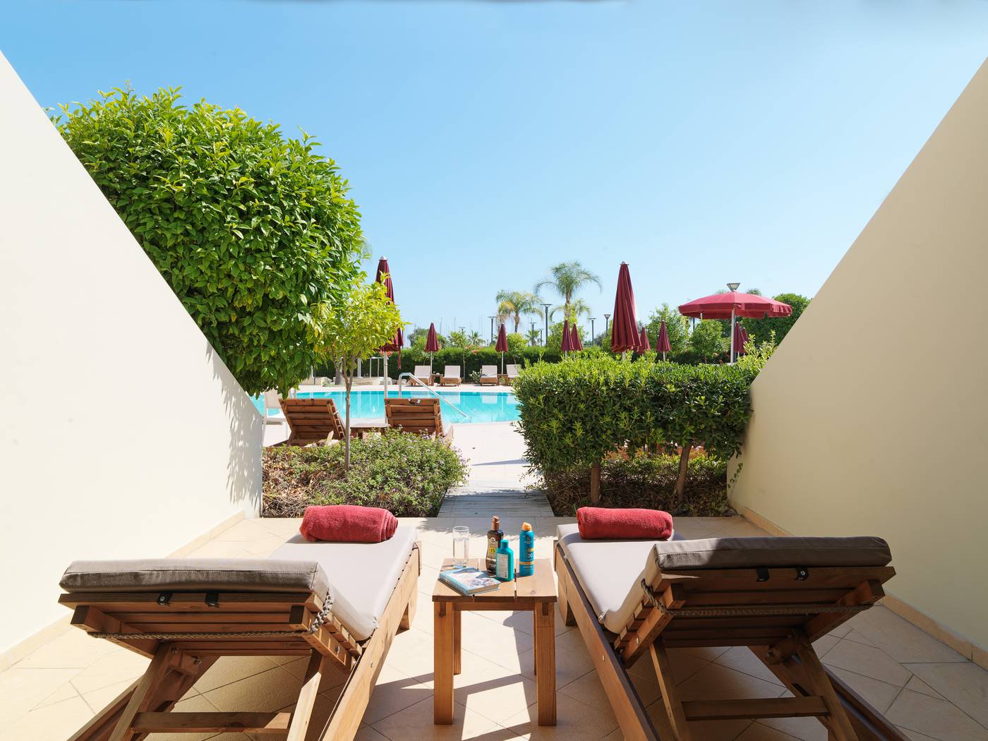 St--Raphael-Resort-Room-7