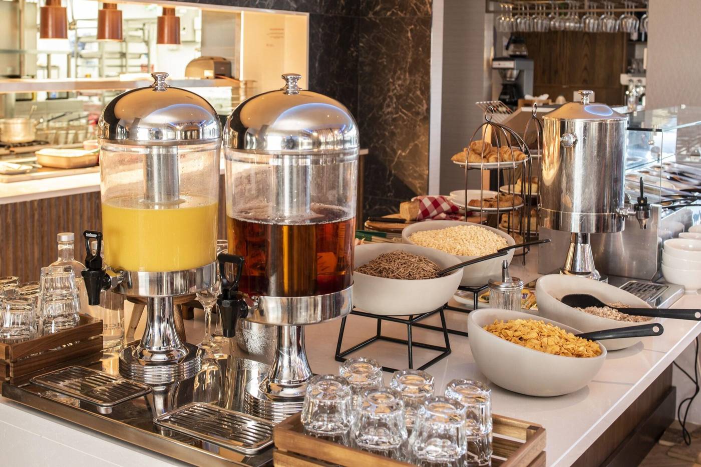 Carlton-Hotel-Dublin-Airport-Restaurant-40