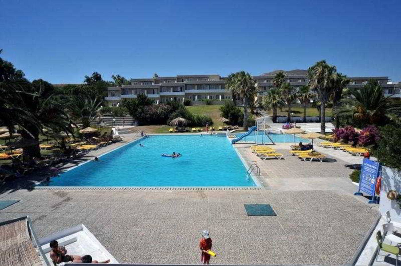 Archipelagos-Hotel-Pool-9