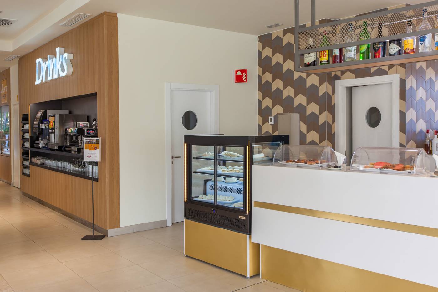 Abora-Buenaventura-by-Lopesan-Hotels-Bar-37