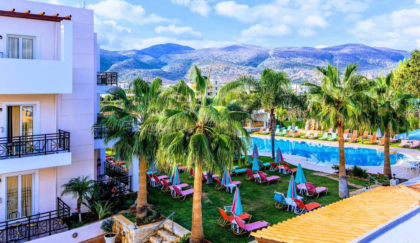 Yiannis-Manos-Apartments-General-view-12