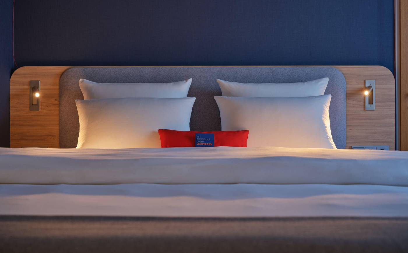 Holiday Inn Express Dortmund-Germany-DORTMUND-Room-1