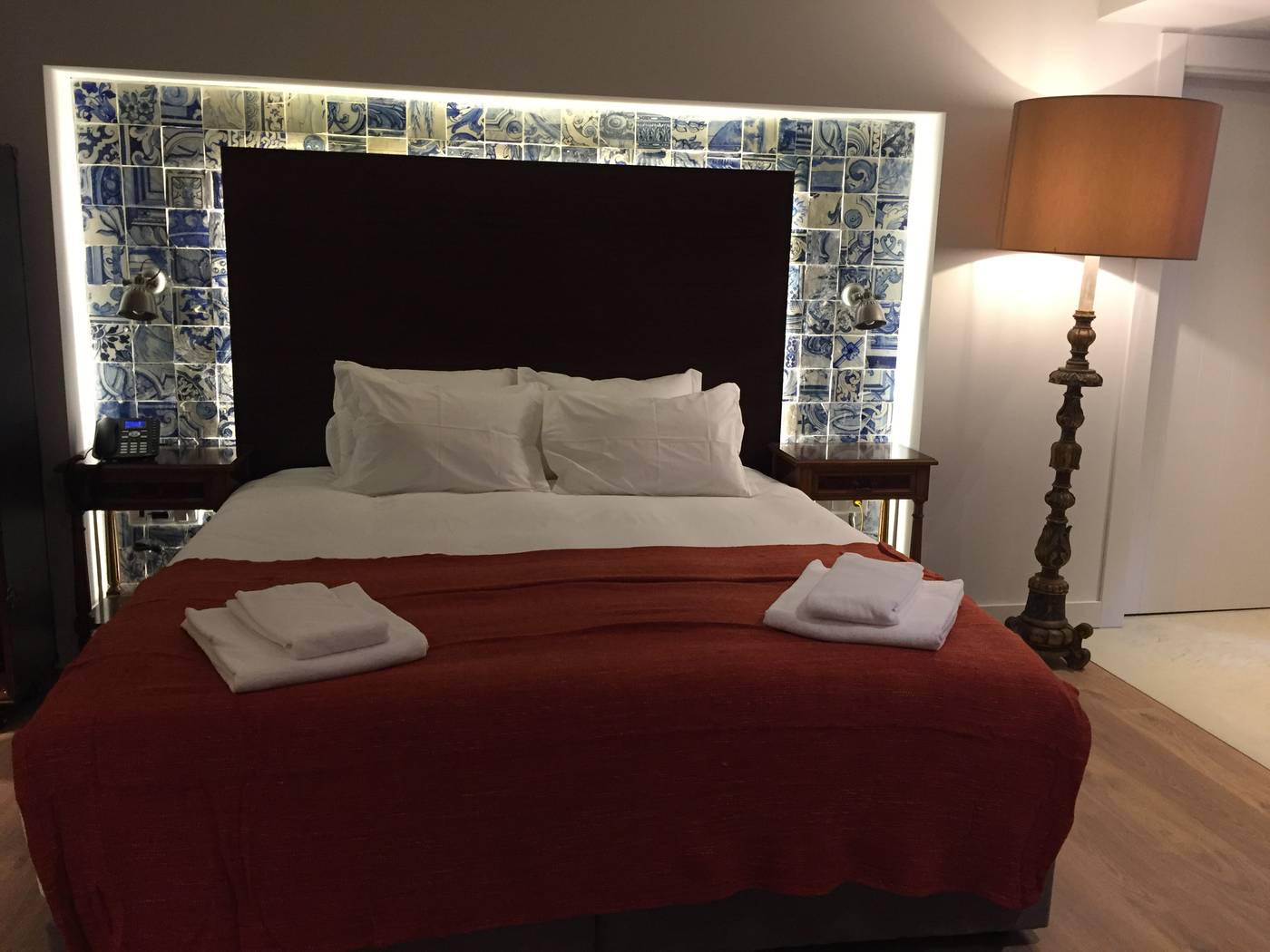 Dalma-Old-Town-Suites-Room-3