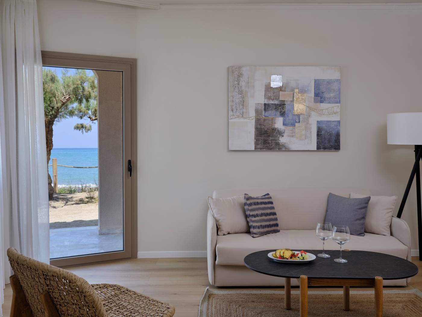 Atlantica-Ocean-Beach-Resort-Room-38