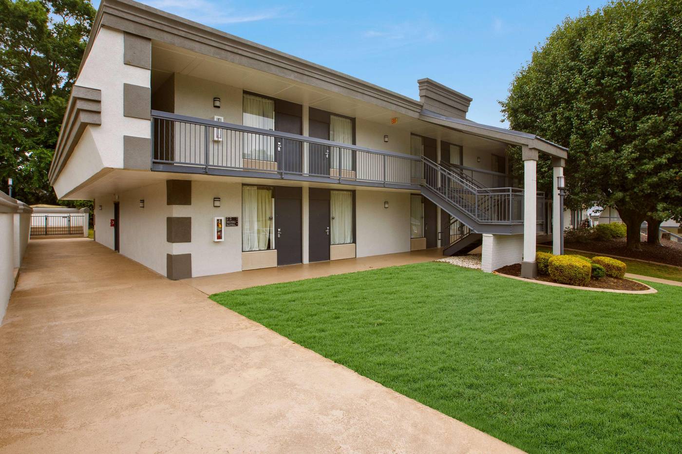 Best Western Southlake Inn-United States-Morrow-General view-1