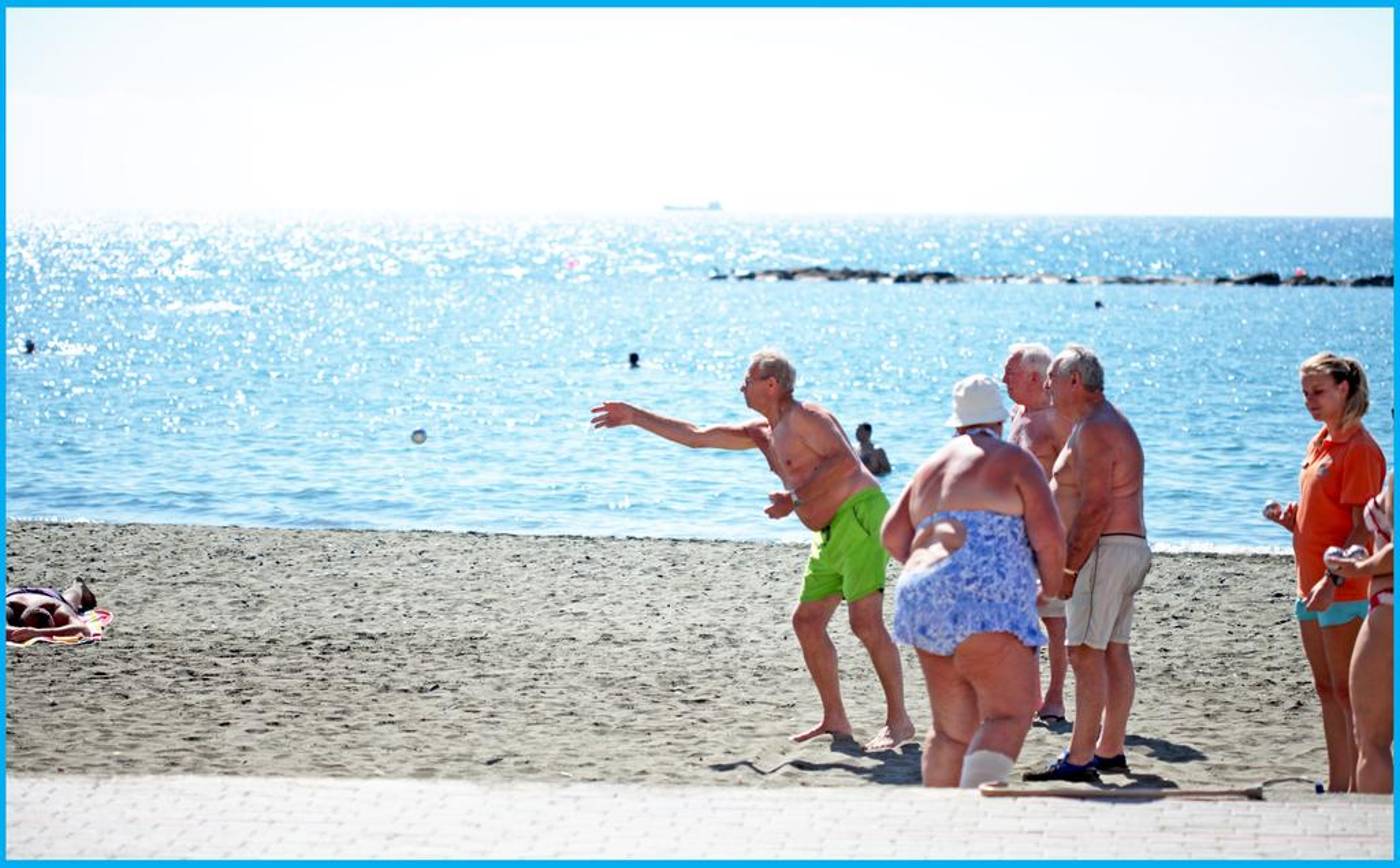 Poseidonia-Beach-Hotel-Beach-24