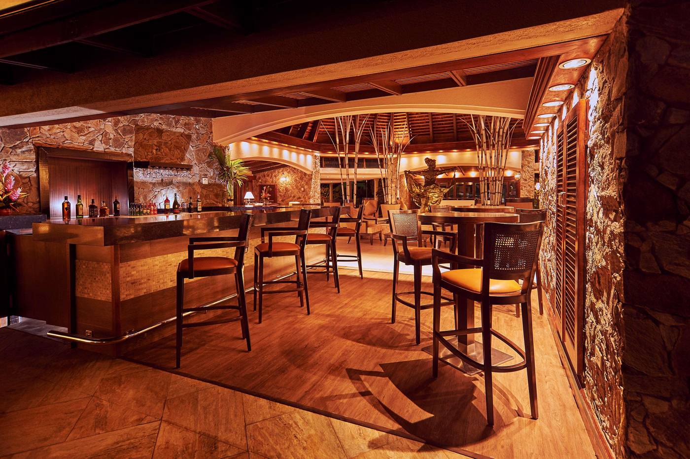 Mount-Irvine-Bay-Resort-Lobby-20