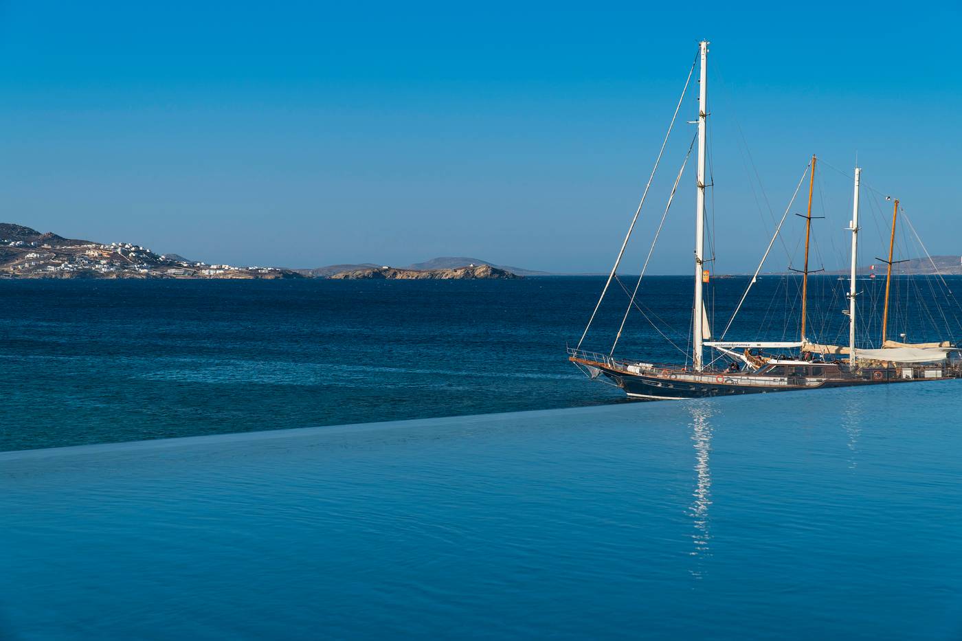 Mykonos-Riviera-Hotel---Spa-Pool-5