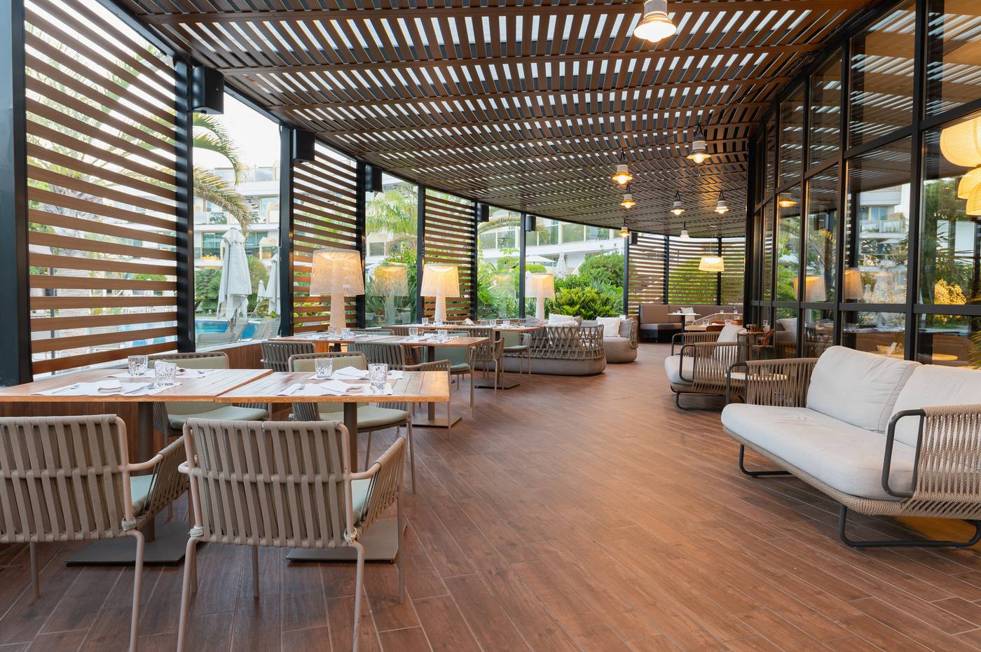 Hotel-Sir-Anthony-Restaurant-24