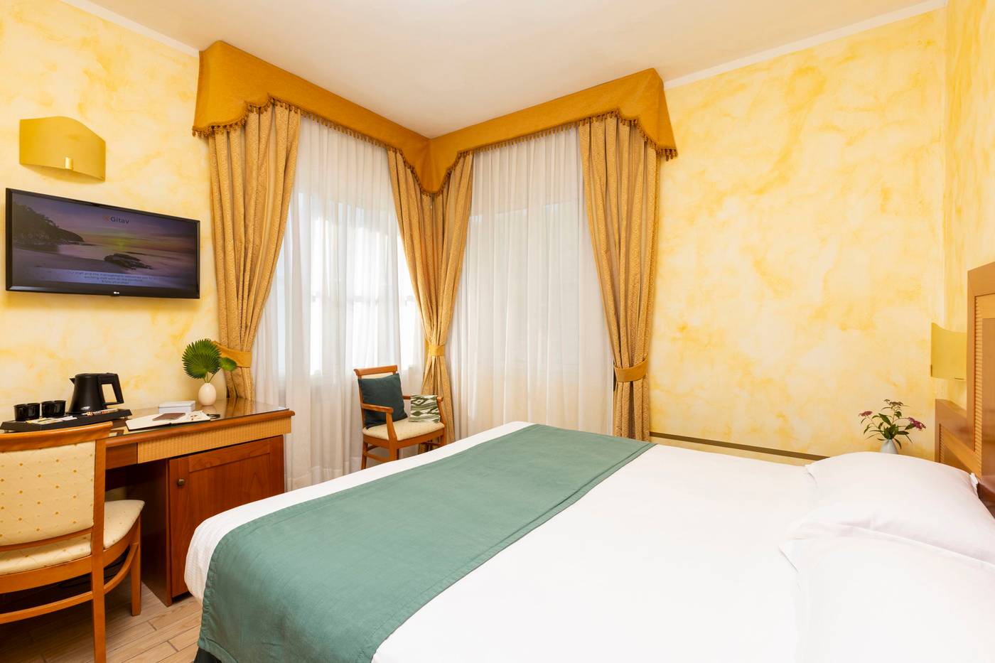 Venezia-2000-Room-24