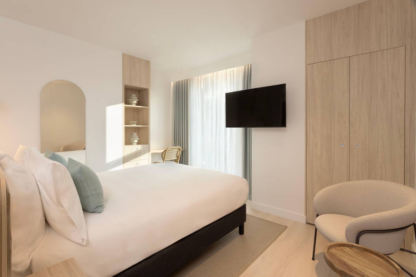 Staybridge-Suites-Malaga-Room-9