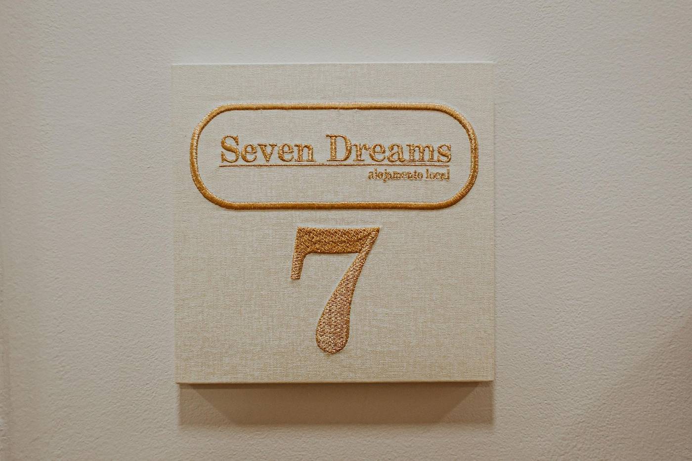 Seven-Dreams-Suites-Room-33