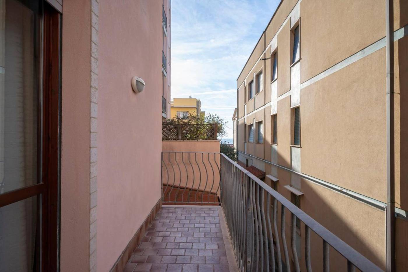 Lola-Piccolo-Hotel-Room-5