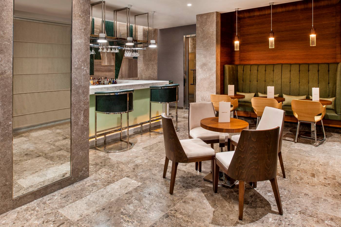 Elite-World-Marmaris-Hotel---Adults-Only-Bar-35