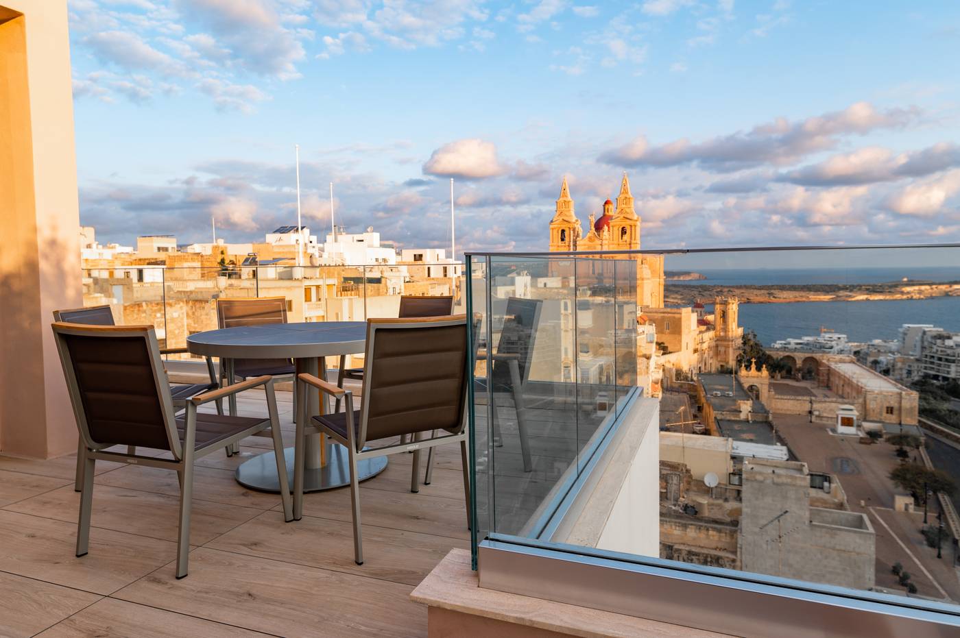 Maritim-Antonine-Hotel---Spa-Room-52