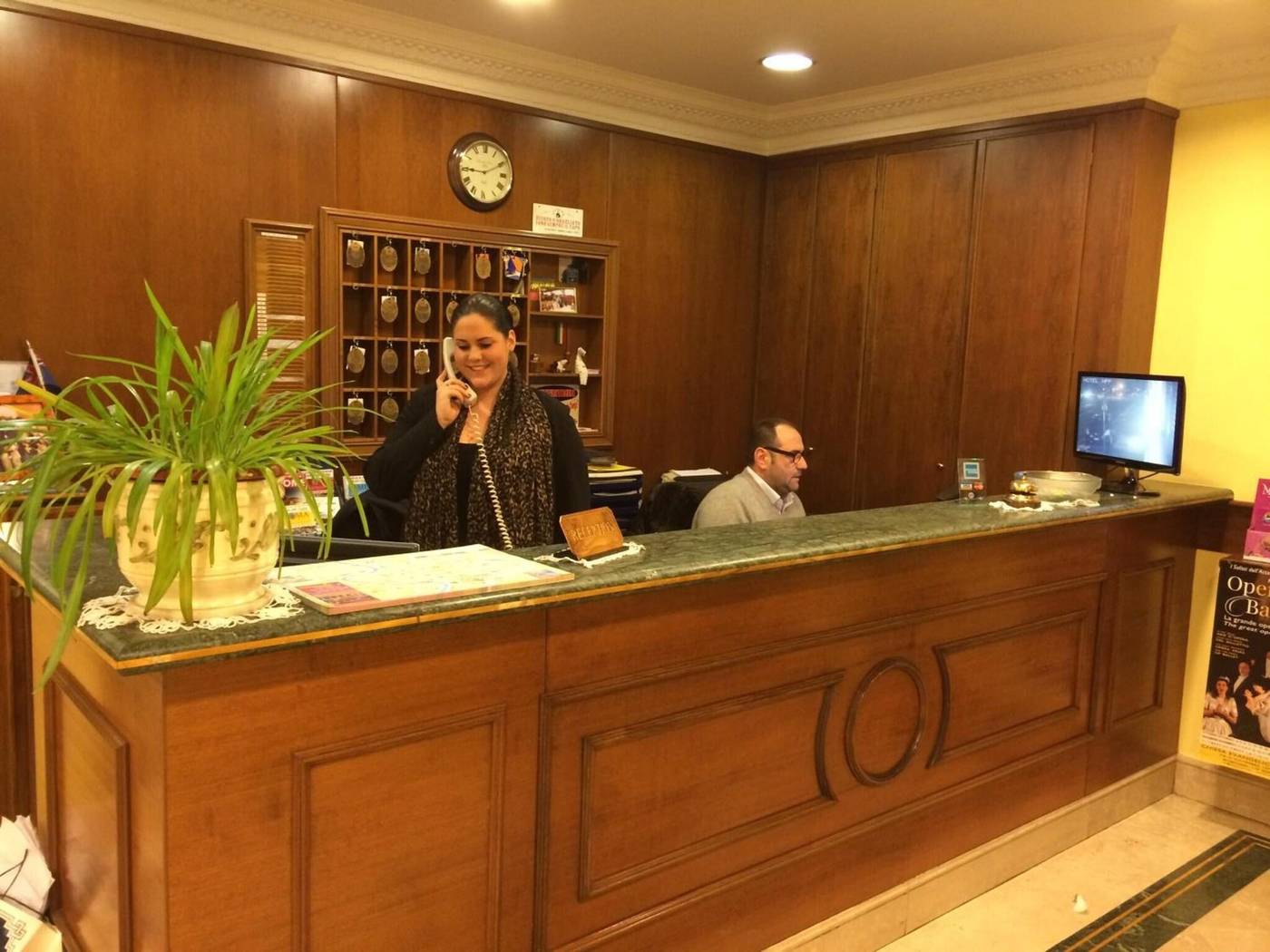 Principe-di-Piemonte-Lobby-18