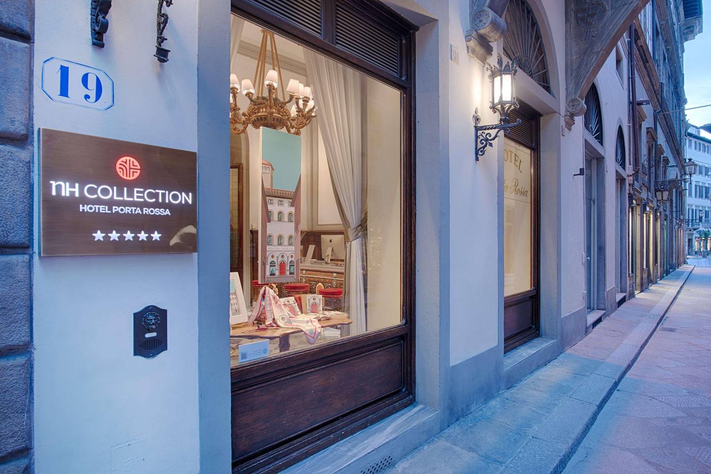 NH-Collection-Firenze-Porta-Rossa-General-view-3
