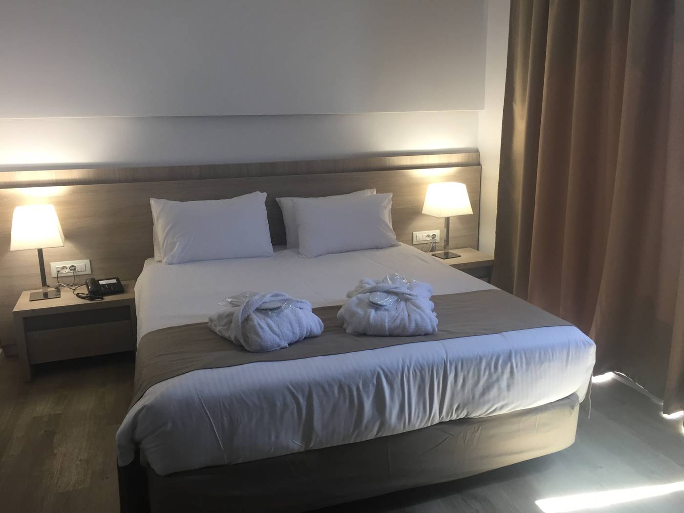 Akti-Imperial-Deluxe-Resort---Spa-Dolce-by-Wyndham-Room-32