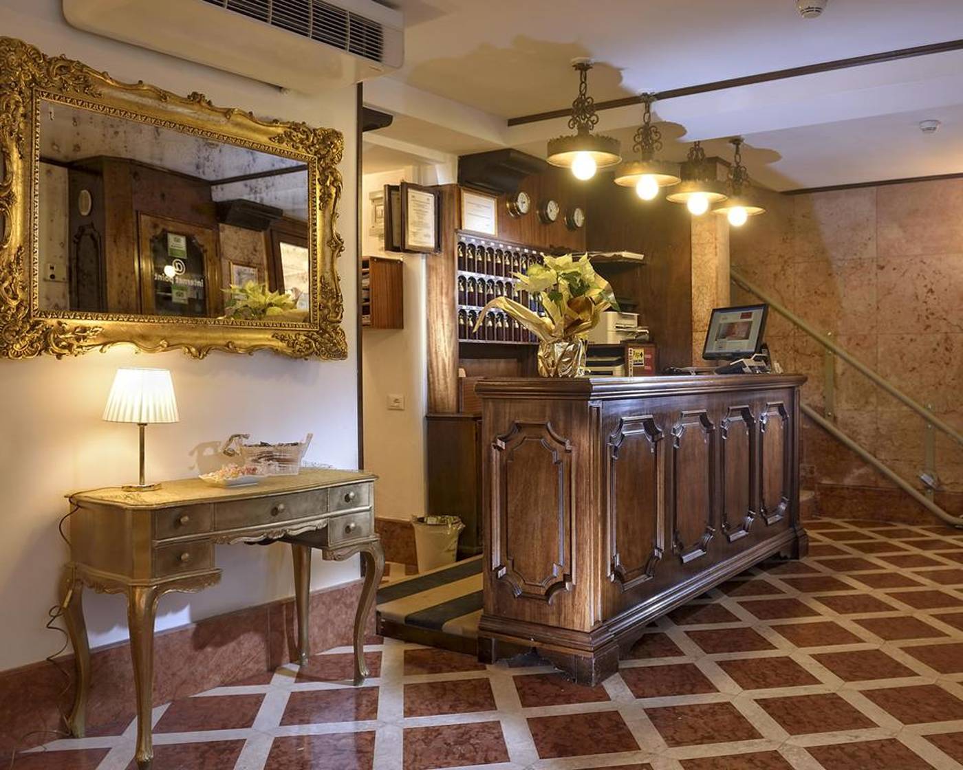 Al-Nuovo-Teson-Lobby-4