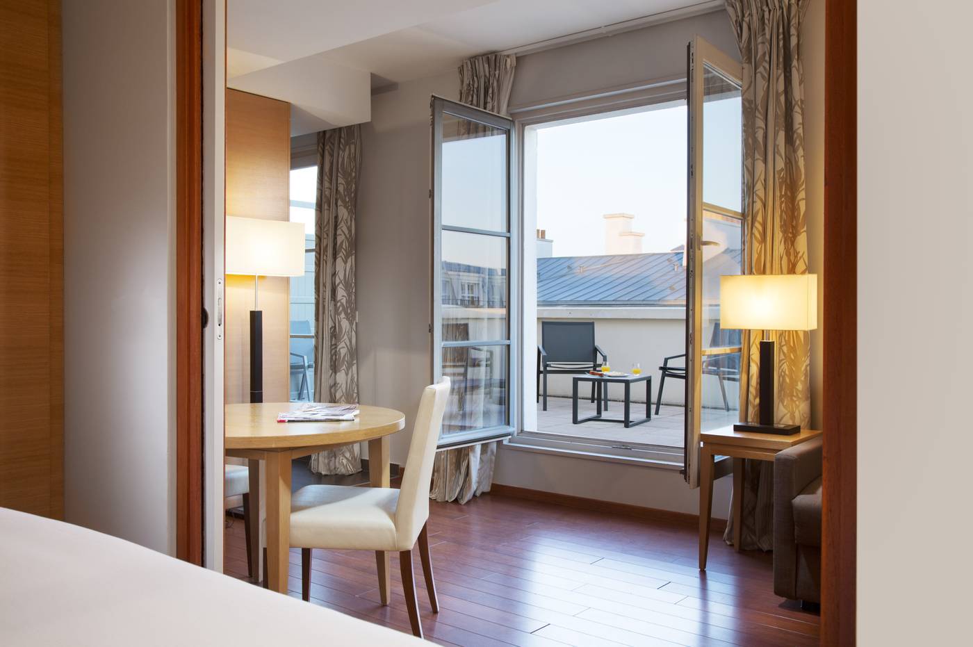 Relais-Spa-Chessy-Room-3