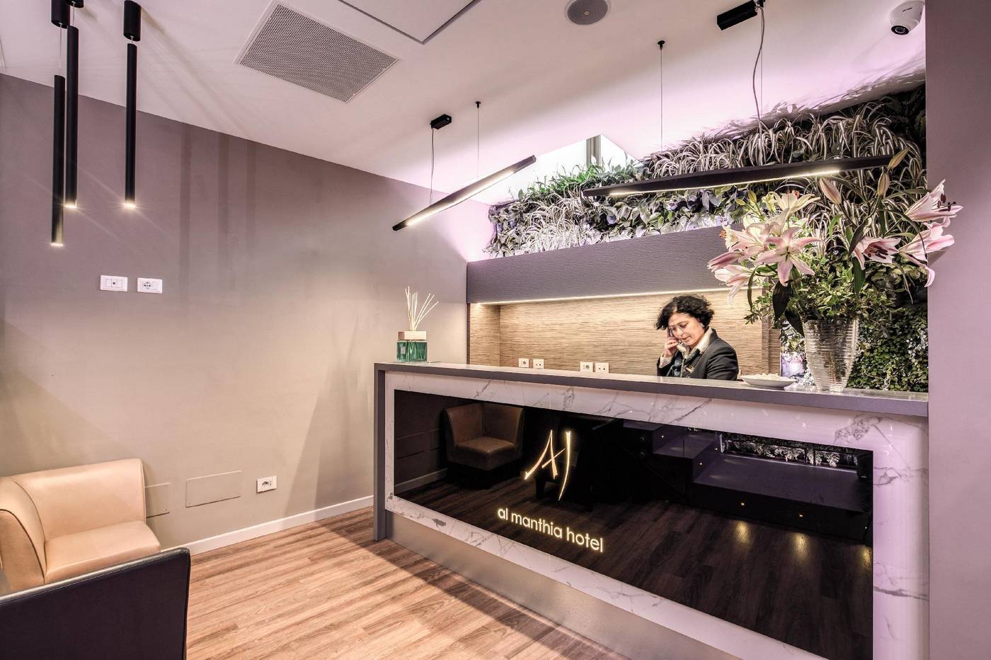 Al-Manthia-Hotel-Lobby-7