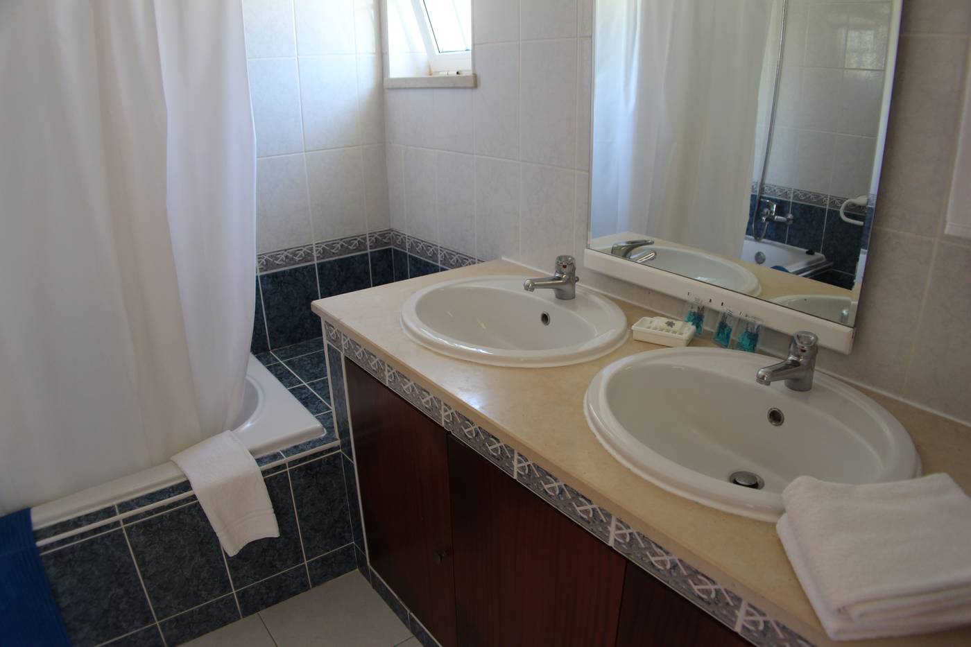 Ponta-Grande-Vila-Do-Castelo-Room-27