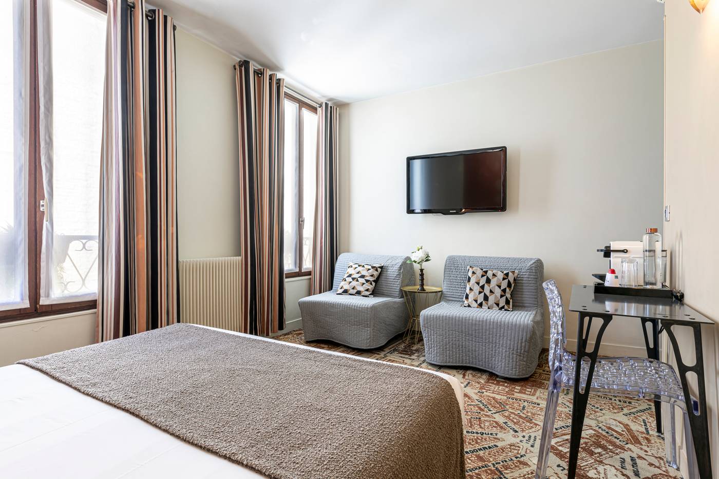 Hotel-Alpha-Paris-Eiffel-by-Patrick-Hayat-Room-29