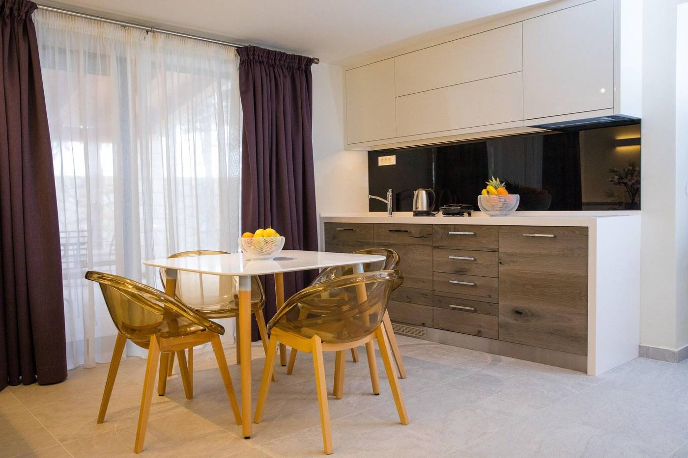 Villa-Diamond-Room-44