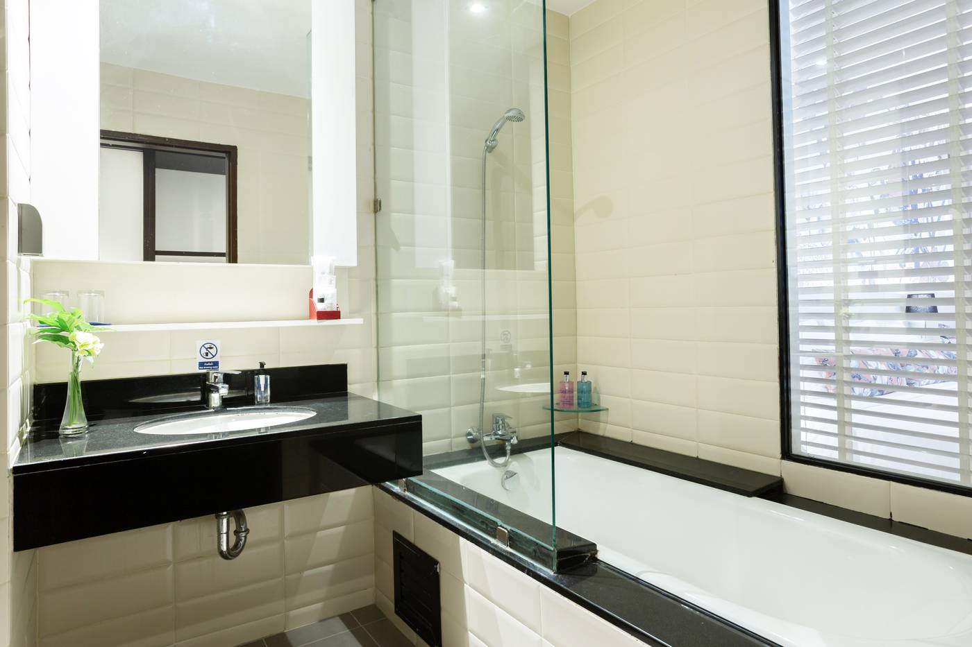 Deevana-Plaza-Krabi-Ao-Nang-Room-39