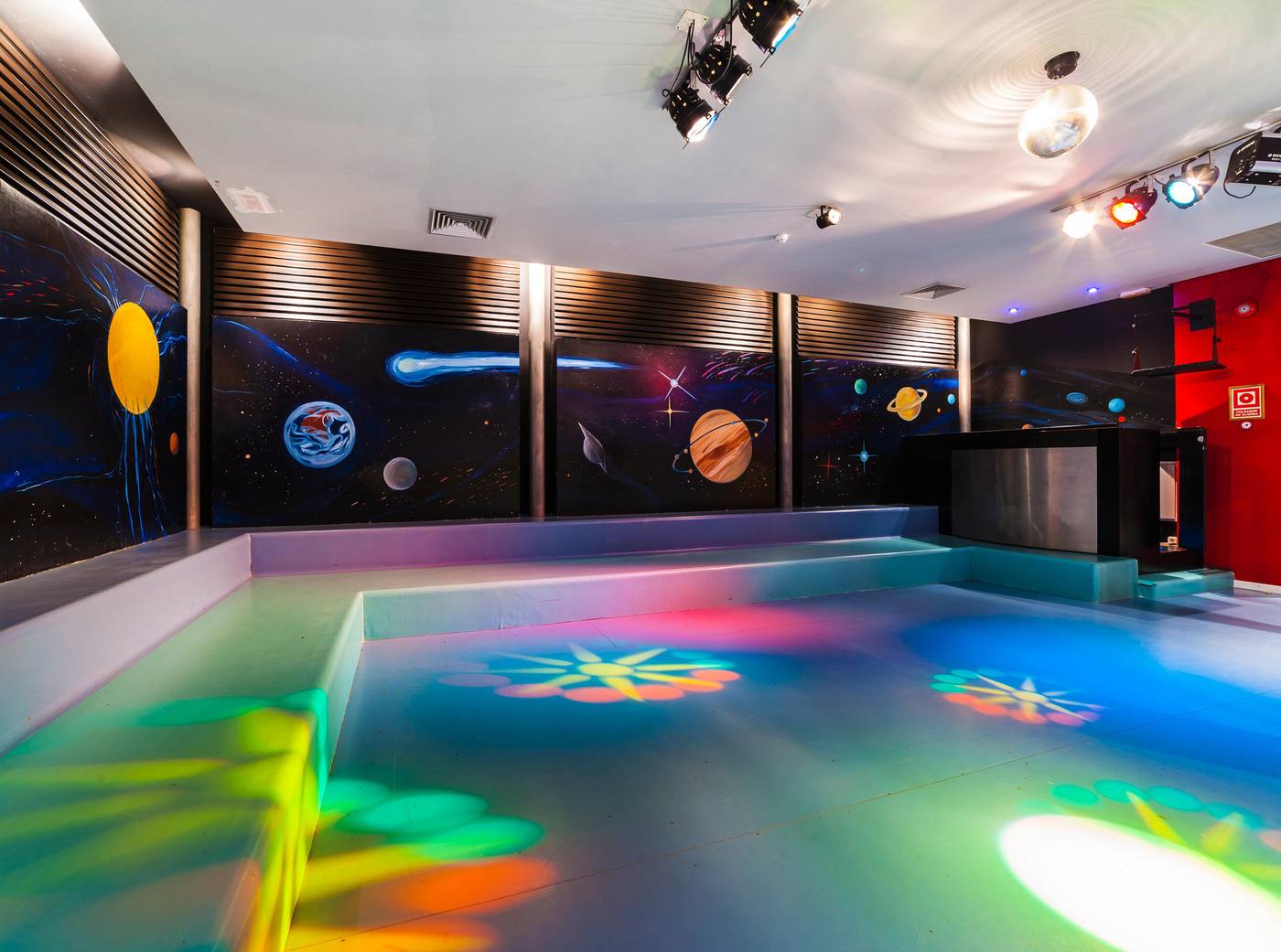 Hoteles-Globales-Club-Almirante-Farragut-Sports-and-Entertainment-34