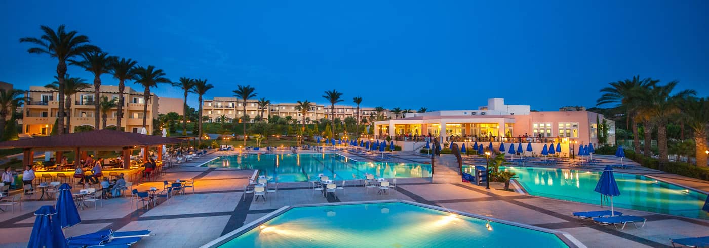 Horizon-Beach-Resort-Pool-2