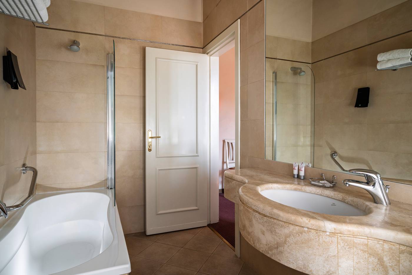 Hotel-Ercolini-e-Savi-Room-43