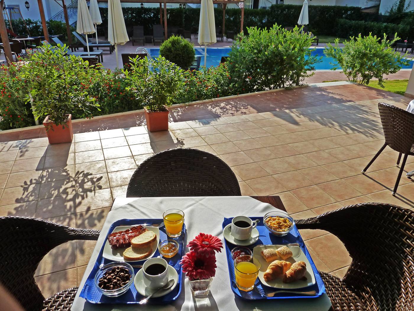 Eleana-Hotel-Lobby-9