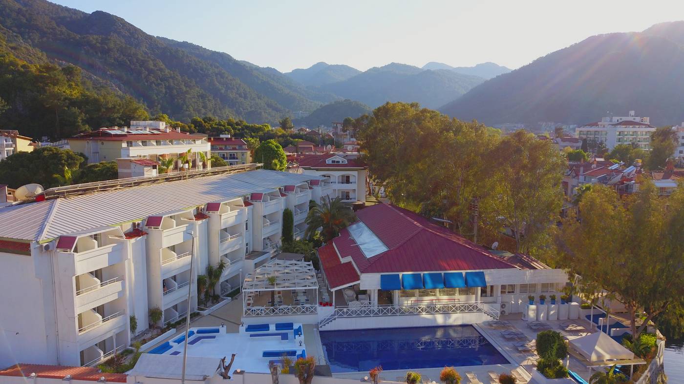 Club-Munamar-Beach-Resort-General-view-30