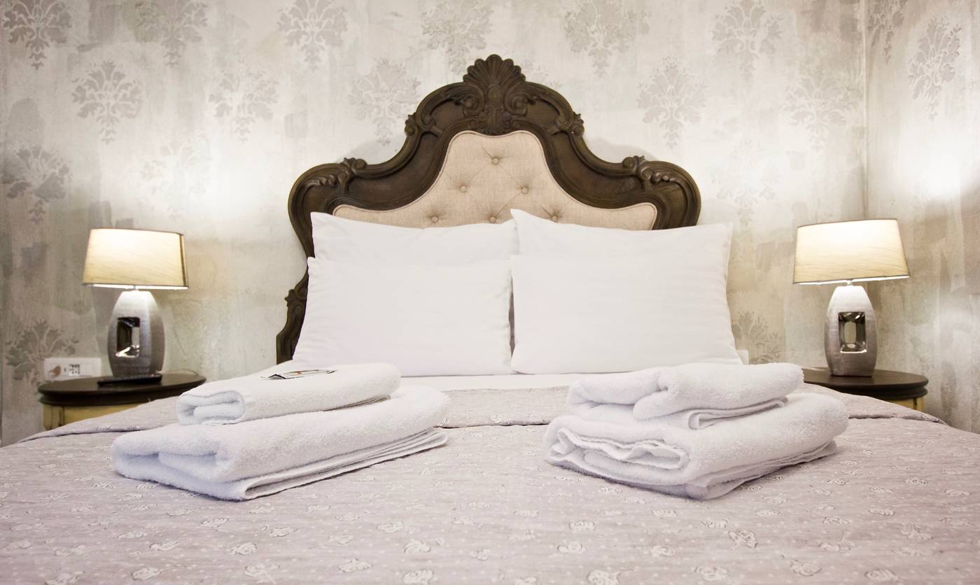 Plaza-Marchi-Old-Town---Quaint---Elegant-Hotels-Room-52