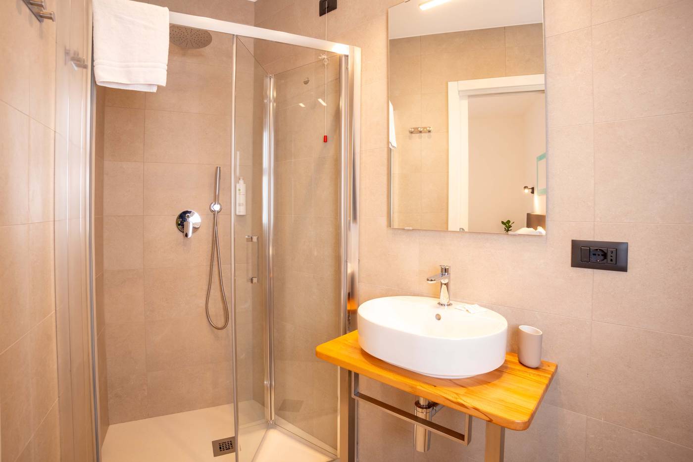 Residence-Villa-Giardini-Room-53