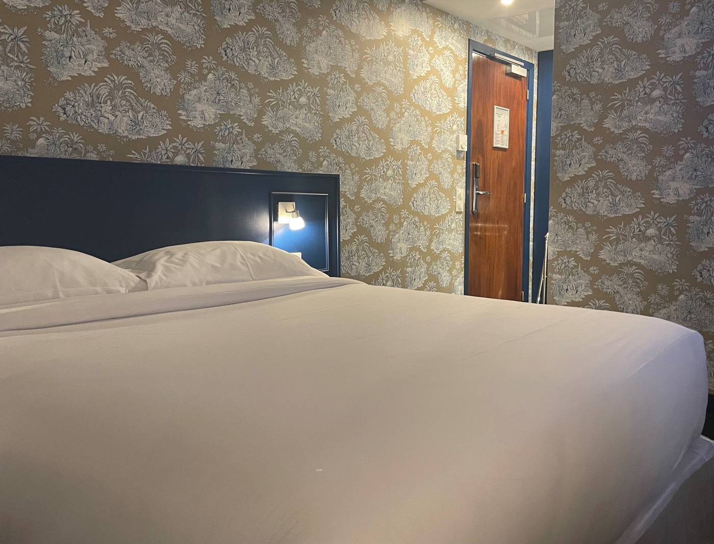 Pergolese-Paris-Room-16