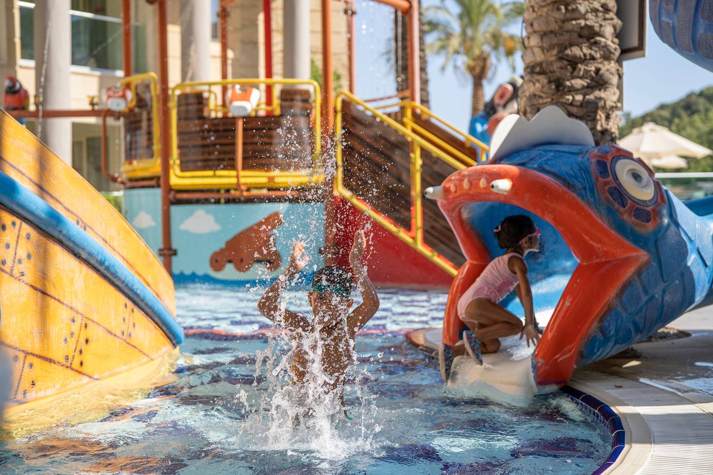 Grand-Cettia-Pool-47