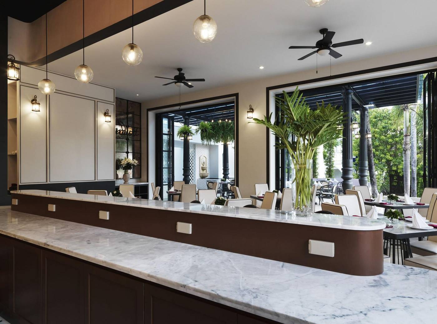 Chanalai-Romantica-Resort-Restaurant-40