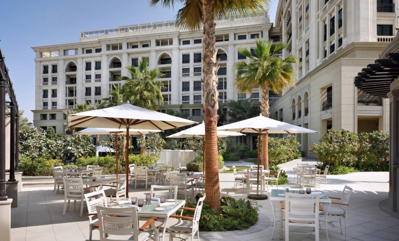 Palazzo-Versace-Dubai-Terrace-3