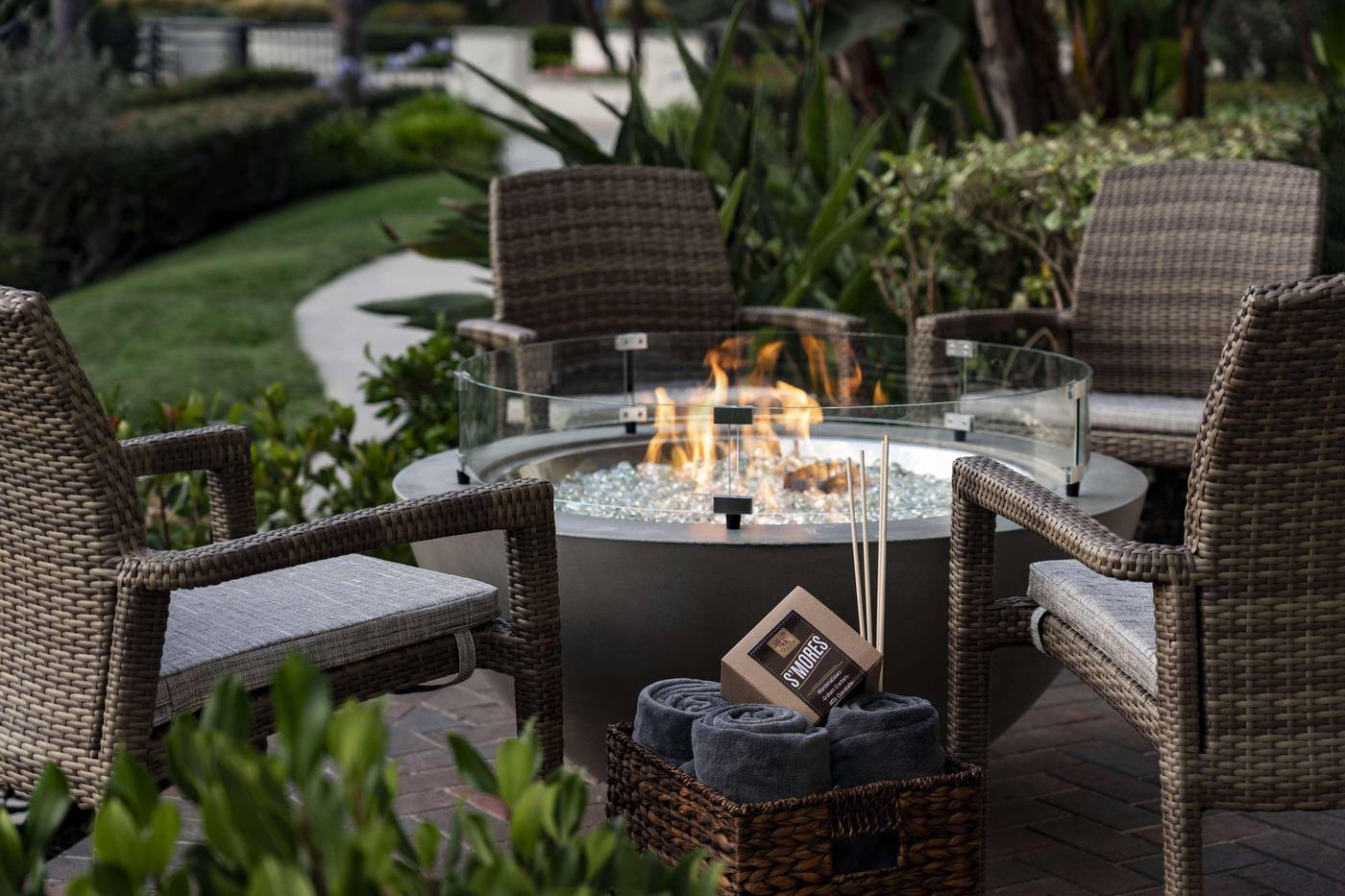 Hyatt-Regency-Huntington-Beach-Room-80