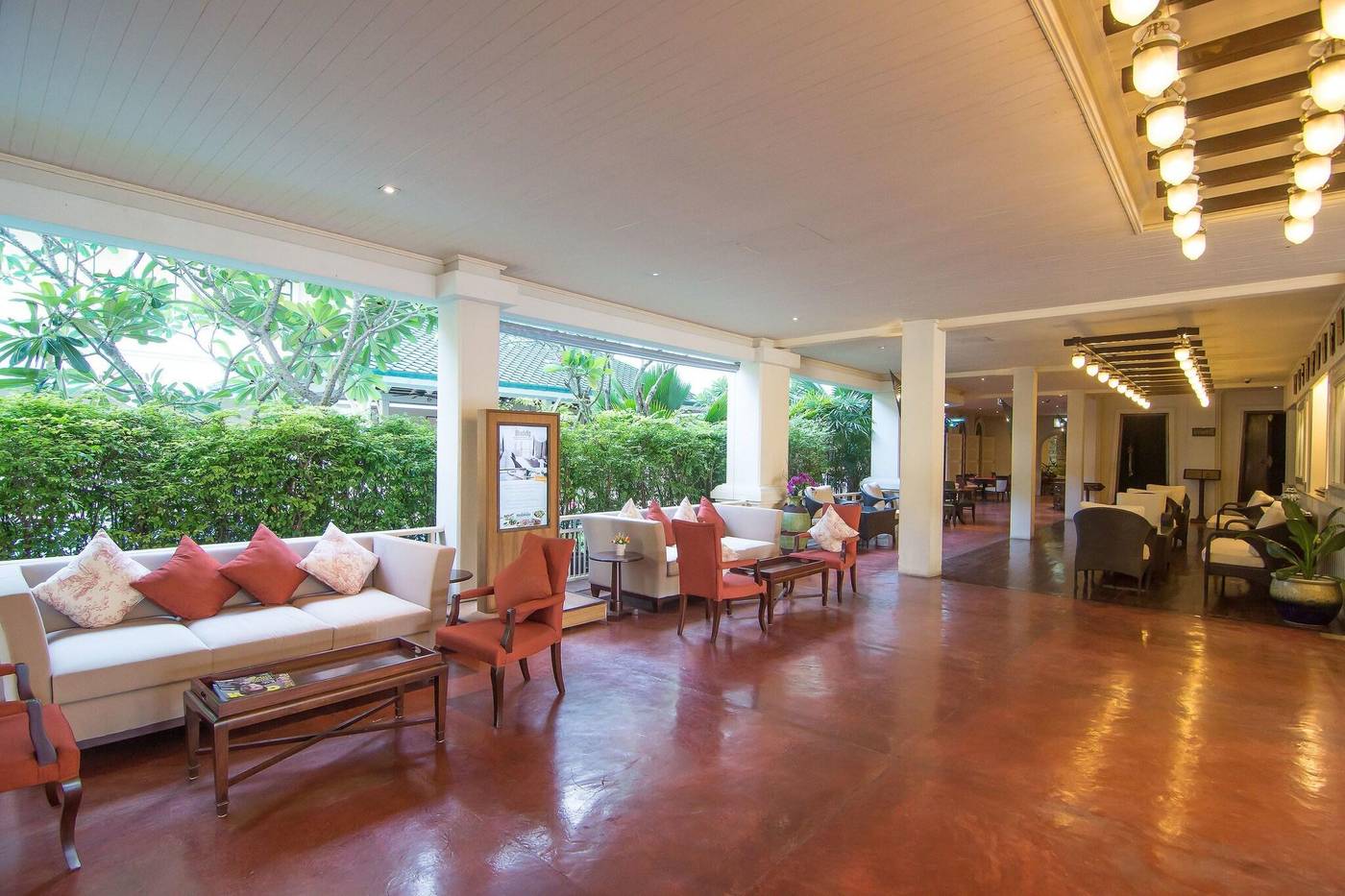 Kalanan-Riverside-Resort-Lobby-13