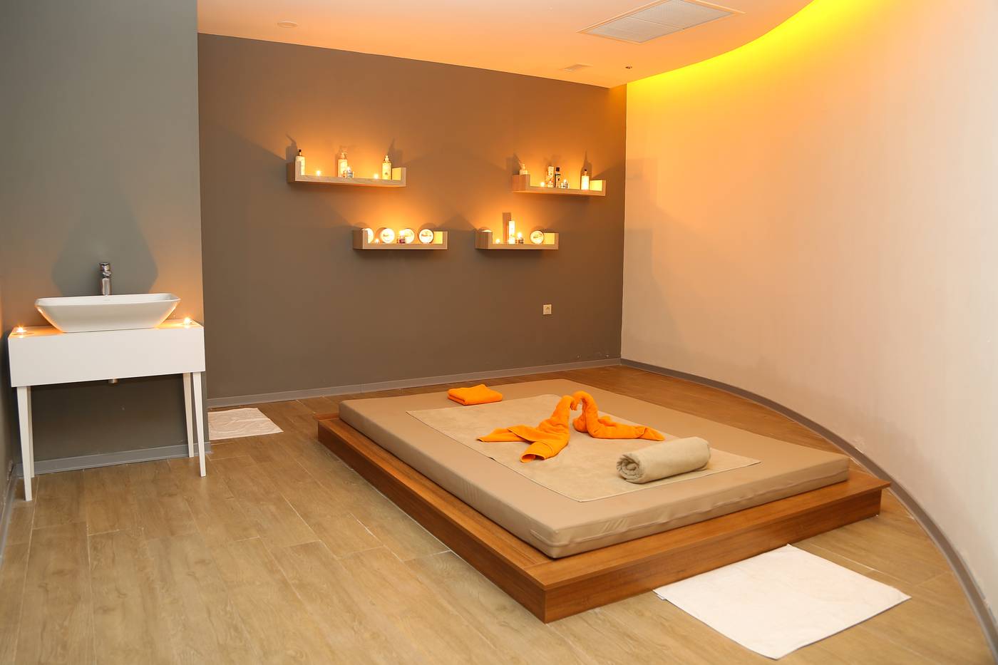 Turunc-Premium-Sports-and-Entertainment-69