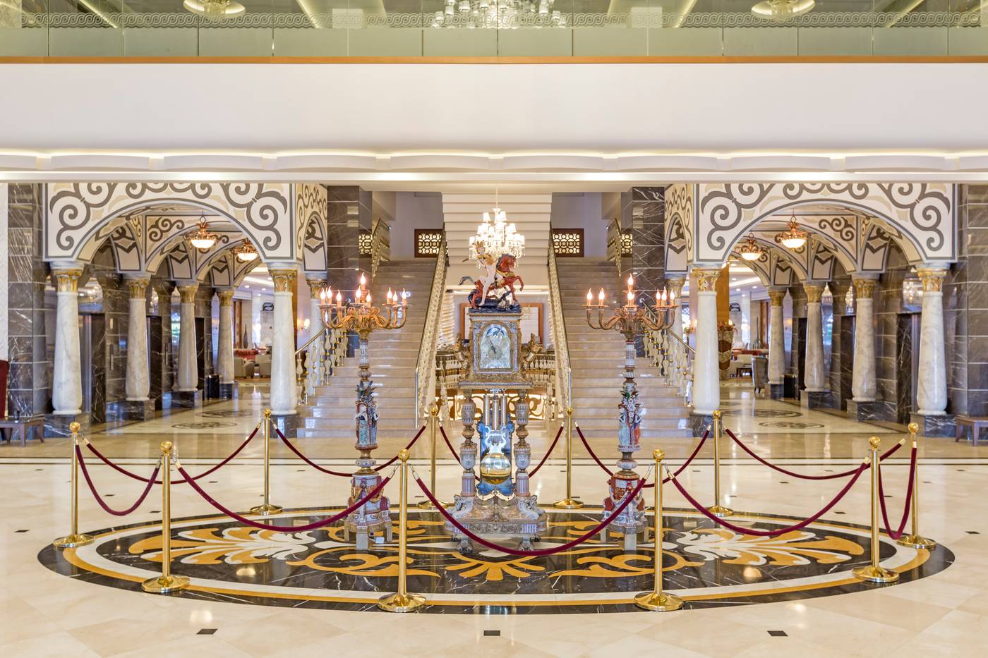 Royal-Holiday-Palace-Lobby-59