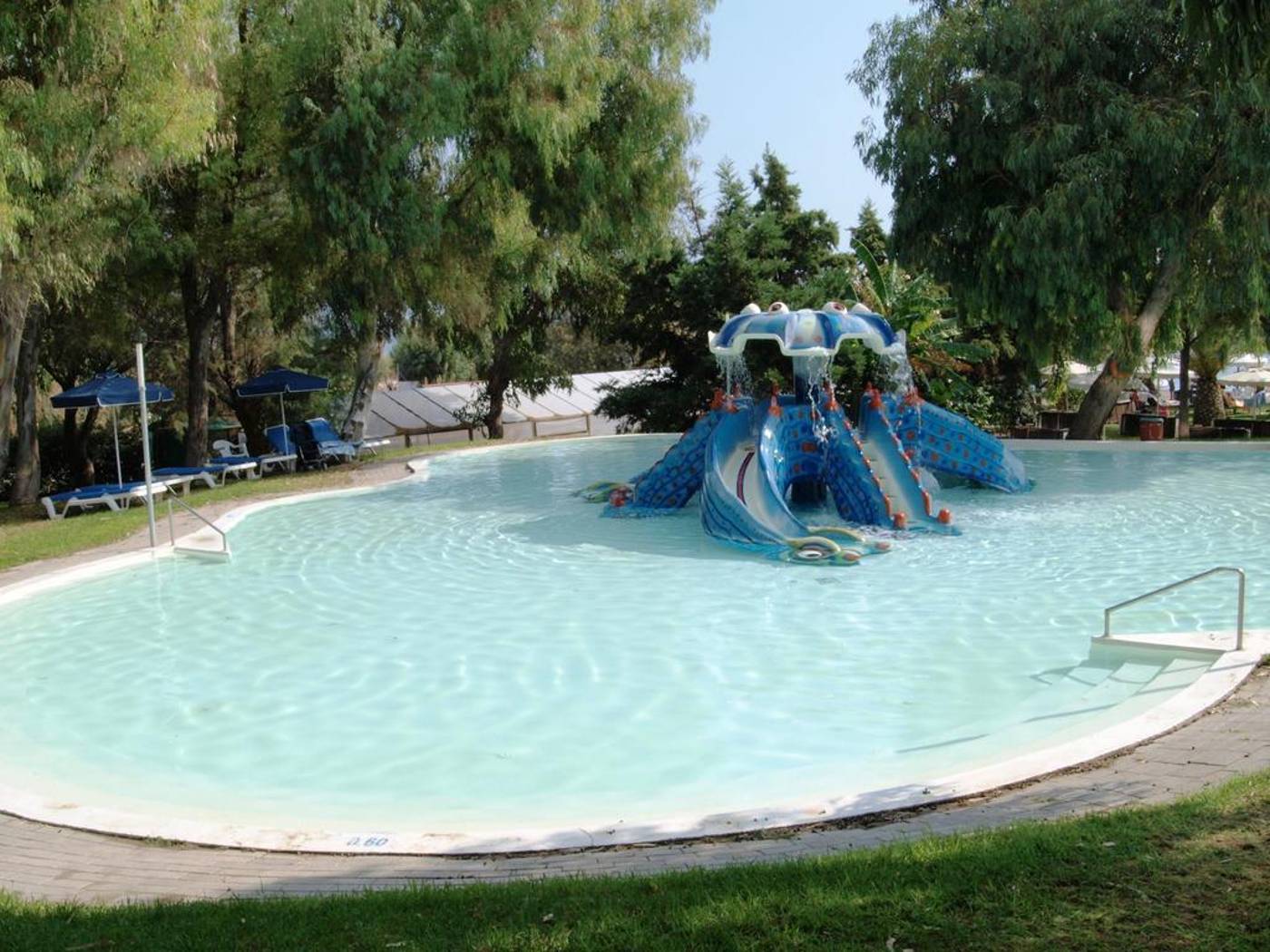 Calypso-Beach-General-view-6