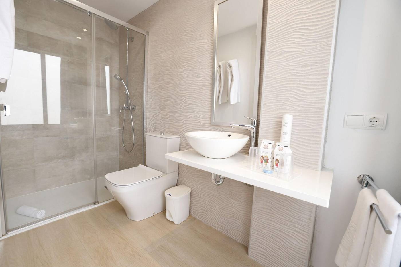 Marvell-Club-Hotel---Apartments-Room-33